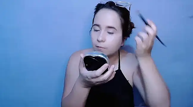 SubLayla01 online show from January 2025 06:18:01 PM