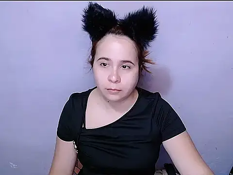 SubLayla01 online show from January 2026 06:33:02 PM