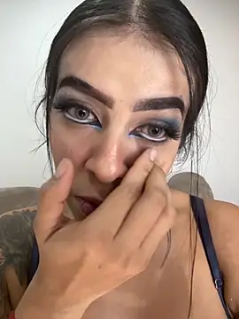 Snapshot of AbbyFtLuna chatting on September 2025 10:04:01 PM AbbyFtLuna online show from September 2025 10:04:01 PM