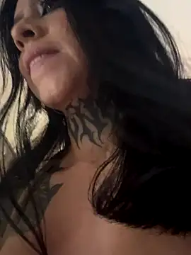 Snapshot of AbbyFtLuna chatting on October 2025 05:46:02 PM AbbyFtLuna online show from October 2025 05:46:02 PM