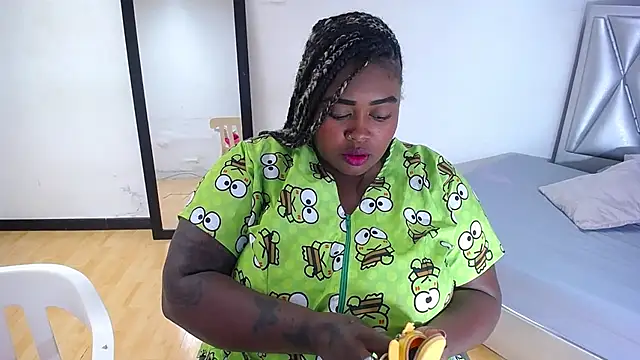 exotic karmella online show from October 2025 08:28:01 PM