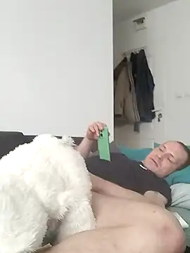 Kamien32 online show from February 2026 07:17:01 AM