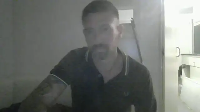 vinzz49 online show from September 2025 10:45:01 PM