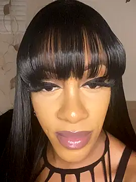 Snapshot of rayemillian chatting on October 2025 03:48:02 AM rayemillian online show from October 2025 03:48:02 AM