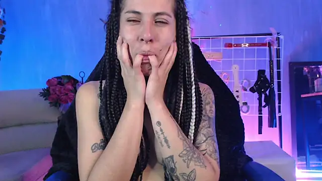 Hellen dumont online show from March 2025 05:22:02 AM