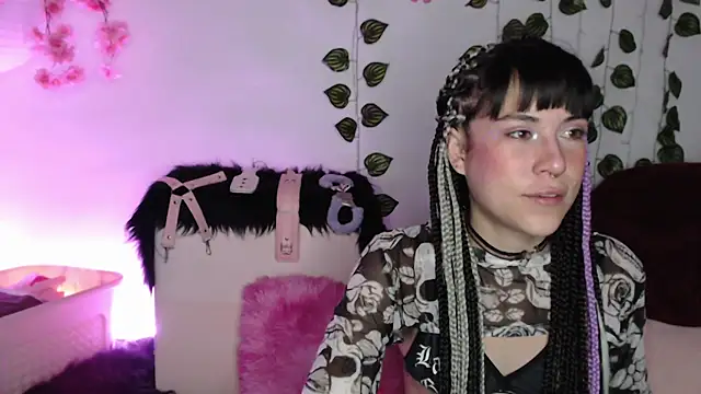 Hellen dumont online show from October 2025 02:28:01 AM