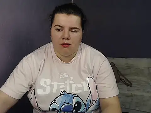 so shy online show from September 2025 07:10:01 AM