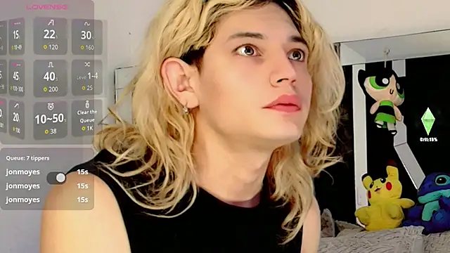 Snapshot of honey_skin chatting on October 2025 04:27:01 PM honey skin online show from October 2025 04:27:01 PM