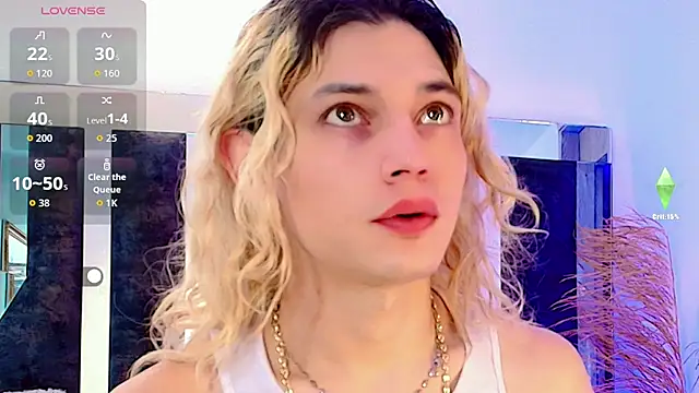 Snapshot of honey_skin chatting on November 2025 03:25:02 PM honey skin online show from November 2025 03:25:02 PM