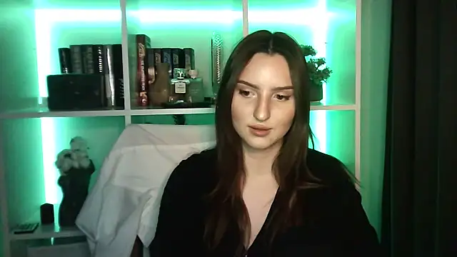 X Alisa online show from February 2026 07:23:01 PM