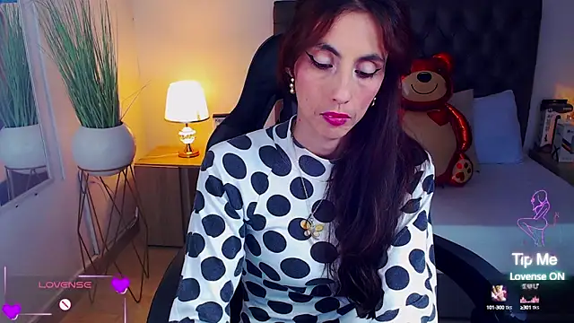 candy summer28 online show from March 2025 10:16:01 PM