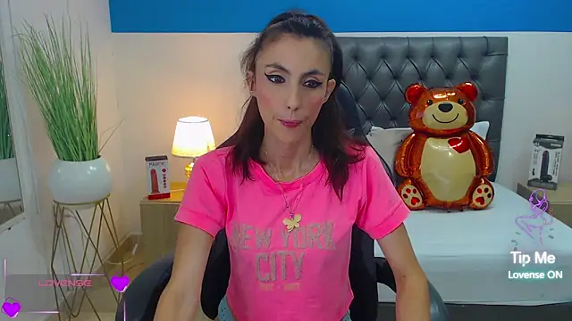 candy summer28 online show from March 2025 07:27:02 PM