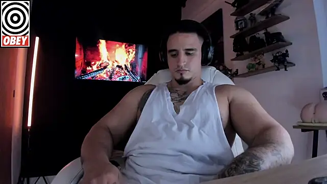 kingbear777 online show from November 2025 08:04:01 AM