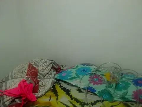  katerin love1 online show from November 2025 05:06:01 PM