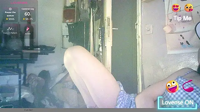 Snapshot of lorena789 chatting on October 2025 01:19:01 PM lorena789 online show from October 2025 01:19:01 PM