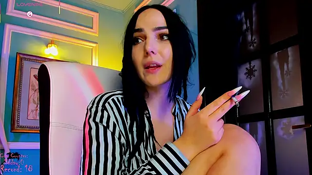 1Munique online show from February 2025 02:47:02 PM