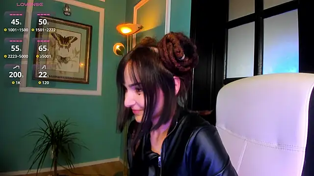 1Munique online show from November 2025 12:50:02 PM