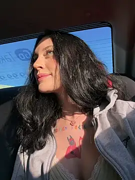 Snapshot of Melissa_crazy chatting on June 2026 04:11:01 PM Melissa crazy online show from June 2026 04:11:01 PM