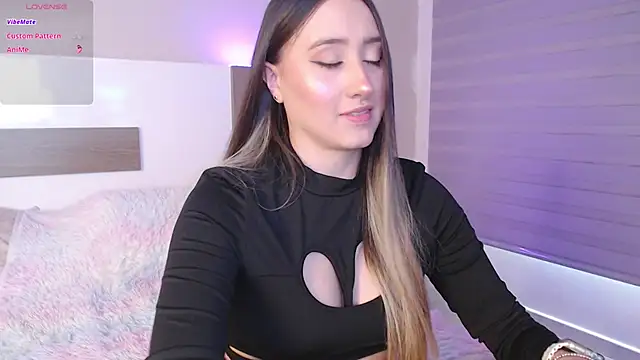 PiaSmile online show from March 2025 10:17:02 PM