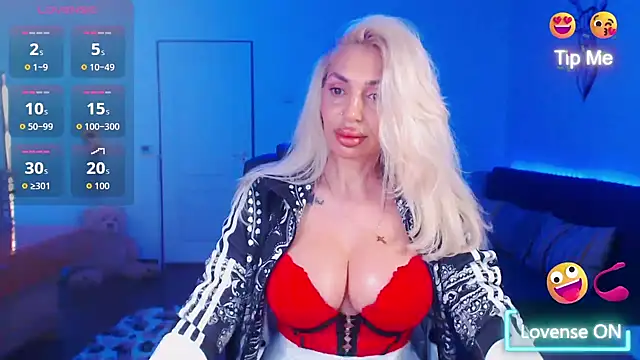 beauty chl0e online show from April 2026 06:16:02 PM