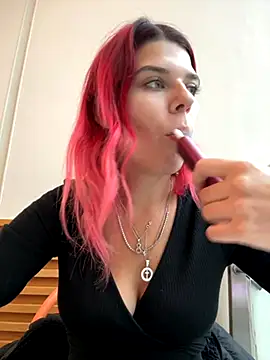 RiriRoseey online show from October 2025 08:11:02 AM