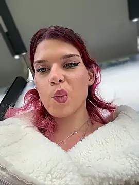 RiriRoseey online show from November 2025 08:35:02 AM