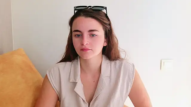 Snapshot of Miss_Arwen chatting on July 2026 06:49:02 AM Miss Arwen online show from July 2026 06:49:02 AM