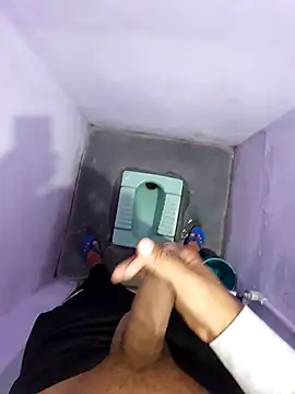 studboy1111 online show from February 2026 08:26:01 PM