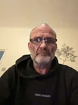 Snapshot of Shyboy817 chatting on February 2026 08:01:02 PM Shyboy817 online show from February 2026 08:01:02 PM