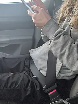 AriellaTaylor online show from November 2025 02:39:01 PM