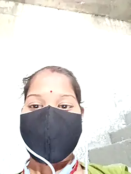 Snapshot of Anushka_Ji chatting on January 2025 04:10:01 AM Anushka Ji online show from January 2025 04:10:01 AM