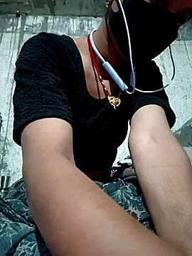 Snapshot of Anushka_Ji chatting on February 2025 04:46:01 PM Anushka Ji online show from February 2025 04:46:01 PM