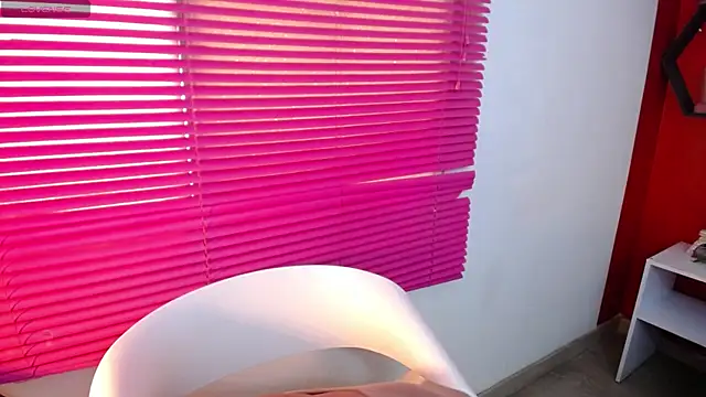  poison sweet online show from January 2026 05:04:01 PM