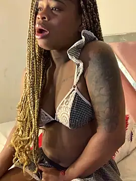 Snapshot of Tamara_Lubezkii chatting on February 2025 10:20:01 PM Tamara Lubezkii online show from February 2025 10:20:01 PM