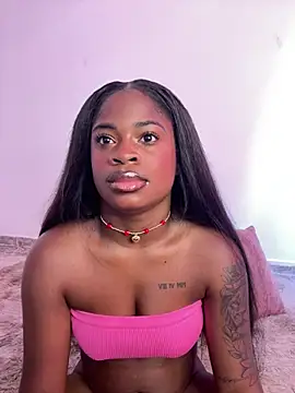 Snapshot of Tamara_Lubezkii chatting on March 2025 04:33:02 PM Tamara Lubezkii online show from March 2025 04:33:02 PM