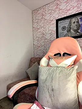 Snapshot of Tamara_Lubezkii chatting on September 2025 12:10:02 AM Tamara Lubezkii online show from September 2025 12:10:02 AM