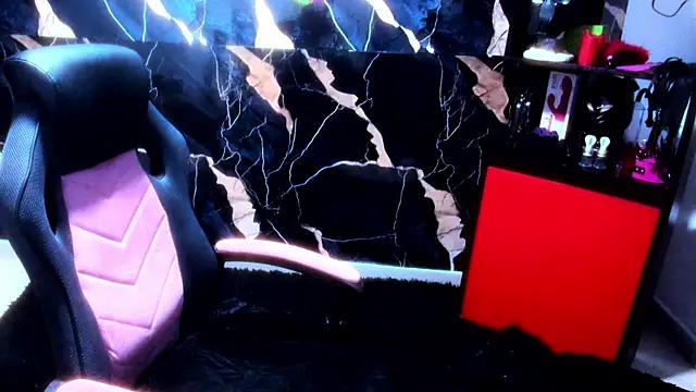 True Bdsm online show from October 2025 07:47:01 PM