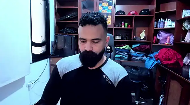 Drako Argentii online show from December 2024 08:15:01 PM