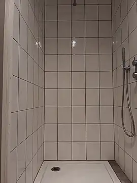 Snapshot of tijdelijk7 chatting on December 2024 03:46:02 PM tijdelijk7 online show from December 2024 03:46:02 PM