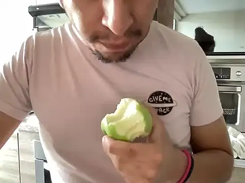 littlelatinhunter online show from January 2026 01:04:02 PM