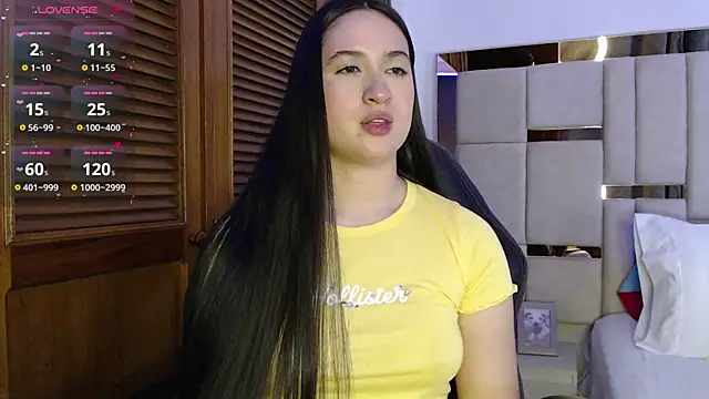 sofiaduque 26 online show from February 2025 11:54:01 PM