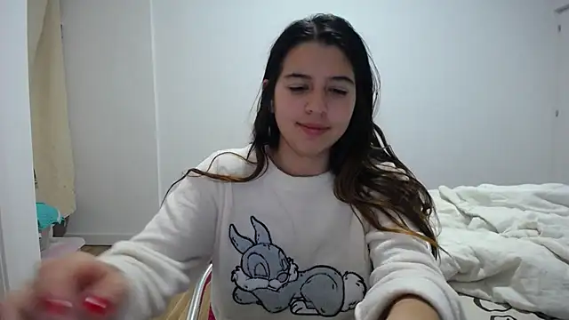 Snapshot of Contantin_helena chatting on January 2025 06:20:02 PM Contantin helena online show from January 2025 06:20:02 PM