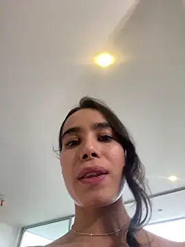 Irish Collins online show from January 2025 07:40:01 PM