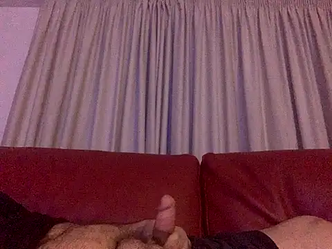 IL GINECOLOGO  online show from December 2025 01:04:02 AM