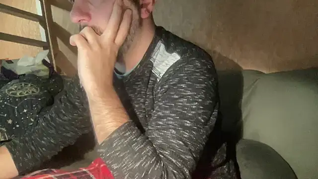 RedDante89 online show from December 2024 10:35:02 PM