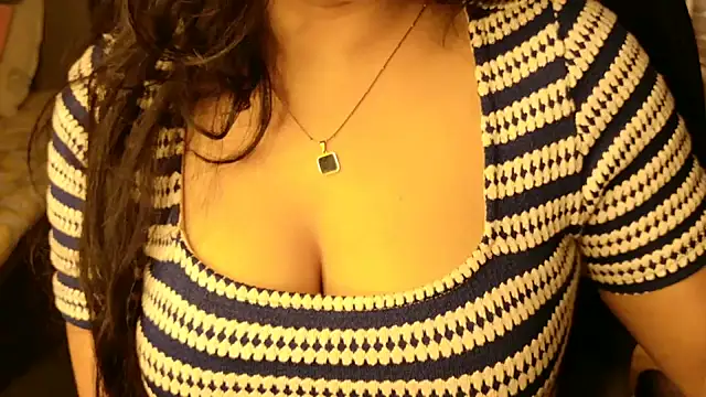 Spice-Summi online show from July 2026 10:01:02 PM