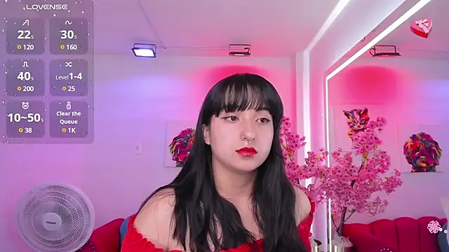 Snapshot of Miss_dolly_ chatting on February 2025 12:27:01 PM Miss dolly  online show from February 2025 12:27:01 PM