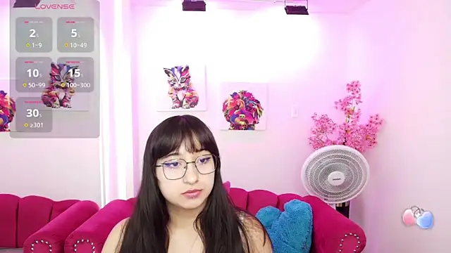 Snapshot of Miss_dolly_ chatting on September 2025 12:43:02 PM Miss dolly  online show from September 2025 12:43:02 PM