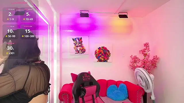 Snapshot of Miss_dolly_ chatting on October 2025 12:35:02 PM Miss dolly  online show from October 2025 12:35:02 PM