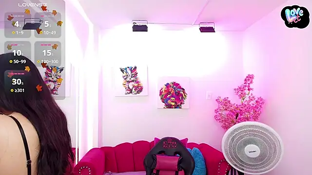 Snapshot of Miss_dolly_ chatting on October 2025 12:41:02 PM Miss dolly  online show from October 2025 12:41:02 PM